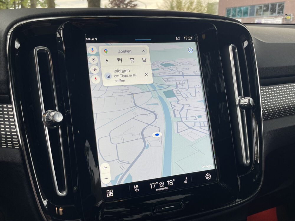 Volvo XC40 Recharge P8 AWD R-Design 24