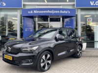 Volvo XC40 Recharge P8 AWD R-Design 34