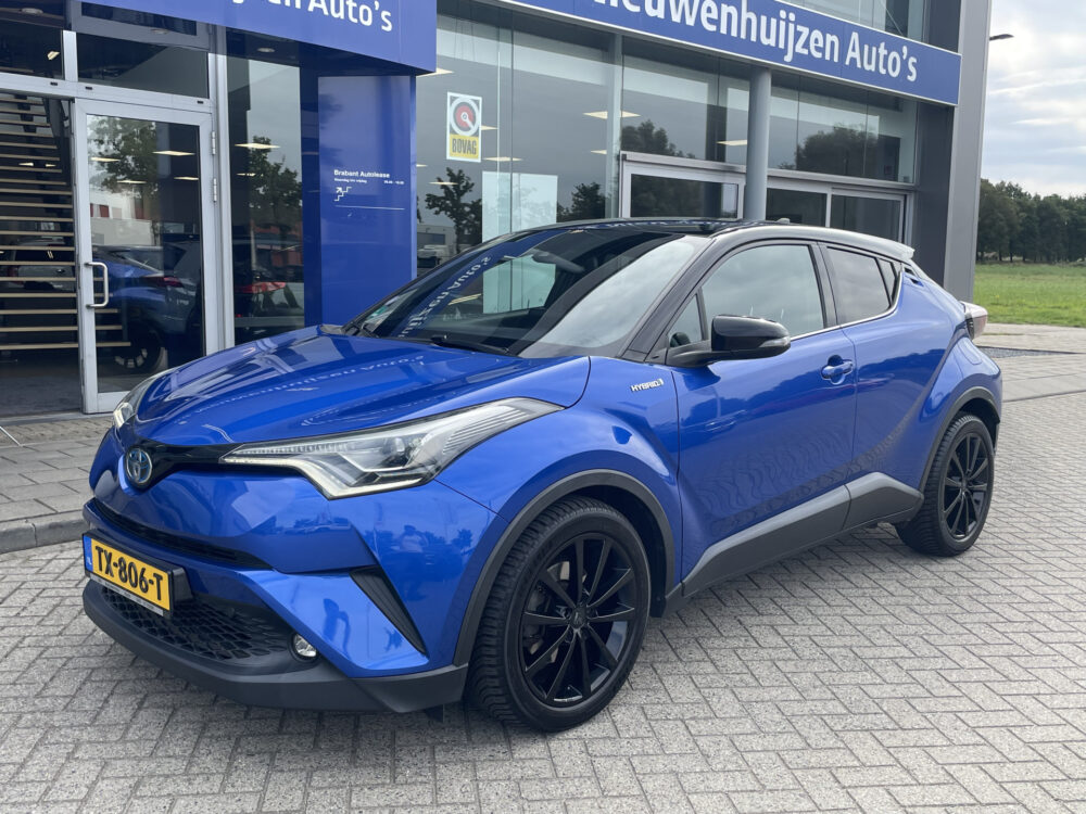 Toyota C-HR 1.8 Hybrid Bi-Tone 1