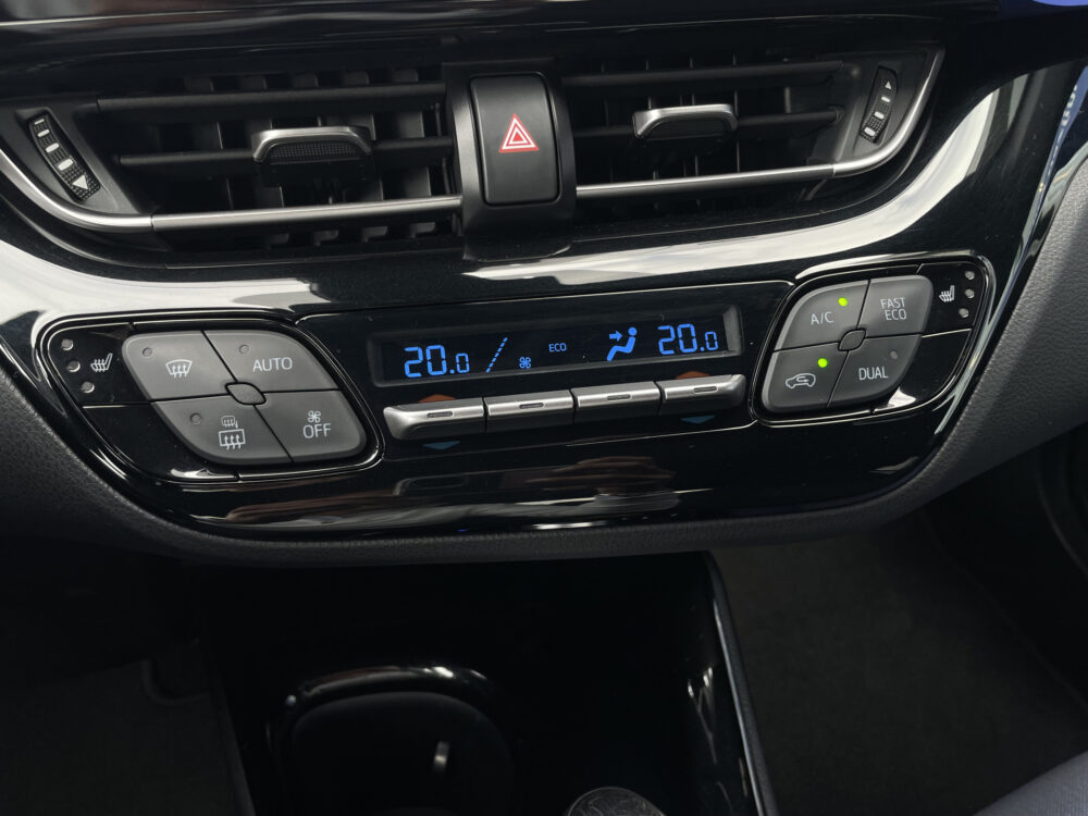 Toyota C-HR 1.8 Hybrid Bi-Tone 15