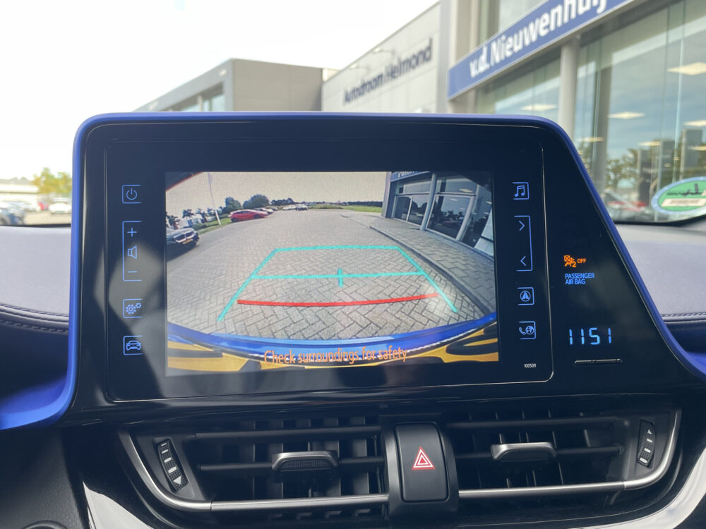 Toyota C-HR 1.8 Hybrid Bi-Tone 19