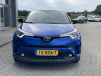 Toyota C-HR 1.8 Hybrid Bi-Tone 29