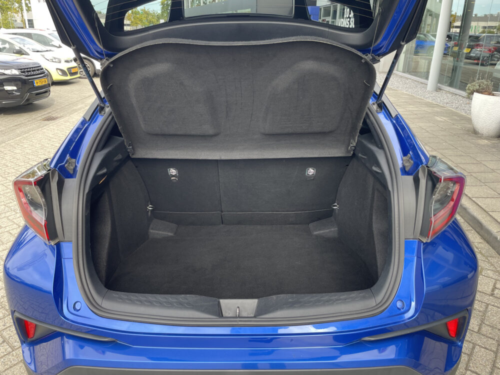 Toyota C-HR 1.8 Hybrid Bi-Tone 8