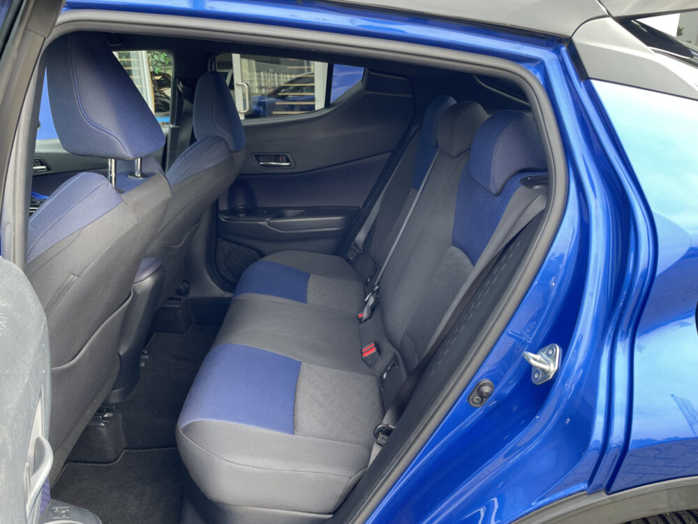 Toyota C-HR 1.8 Hybrid Bi-Tone 9