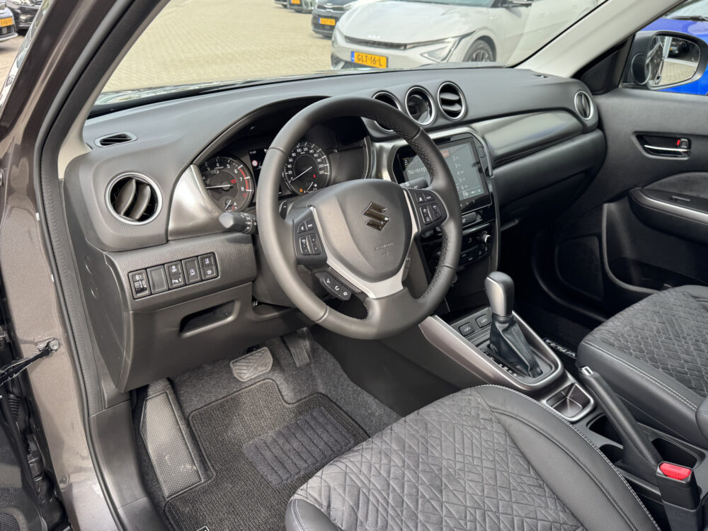 Suzuki Vitara 1.4 Boosterjet Style Hybrid Automaat 6