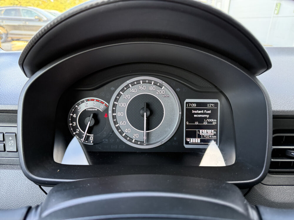 Suzuki Ignis 1.2 Smart Hybrid Comfort 17