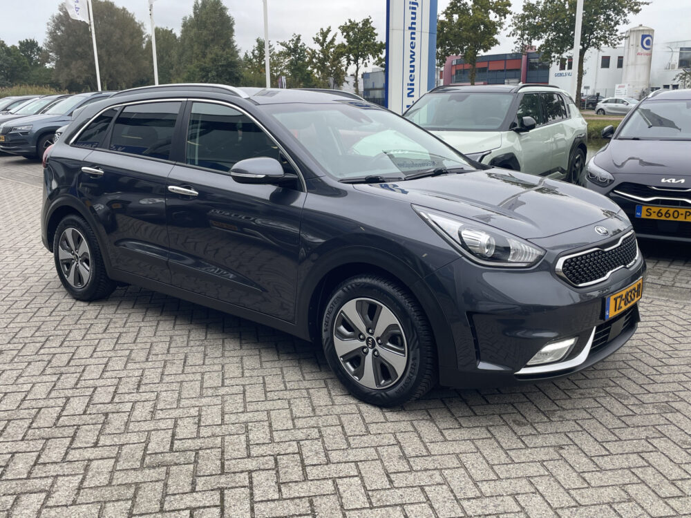 Kia Niro 1.6 GDi Hybrid BusinessLine 2