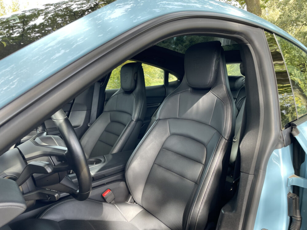 Porsche Taycan 79 kWh 15