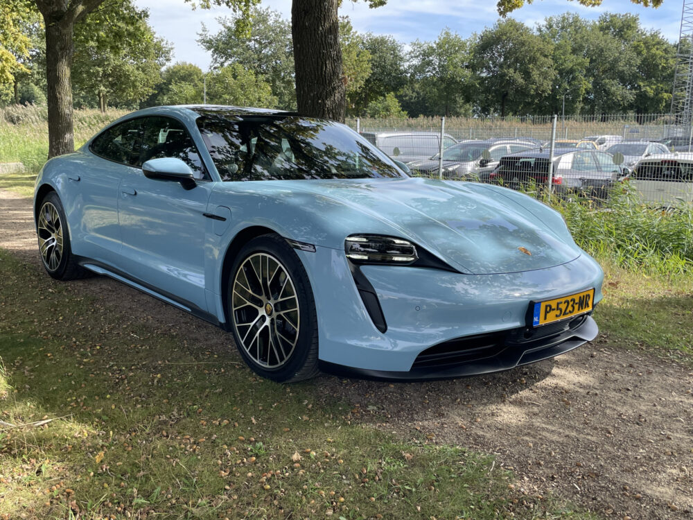 Porsche Taycan 79 kWh 3