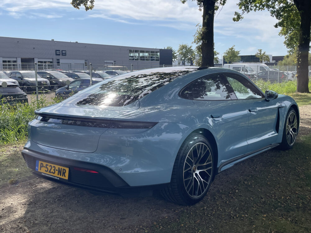 Porsche Taycan 79 kWh 8