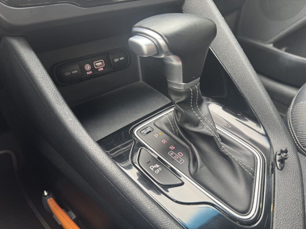Kia Niro 1.6 GDi Hybrid First Edition 11