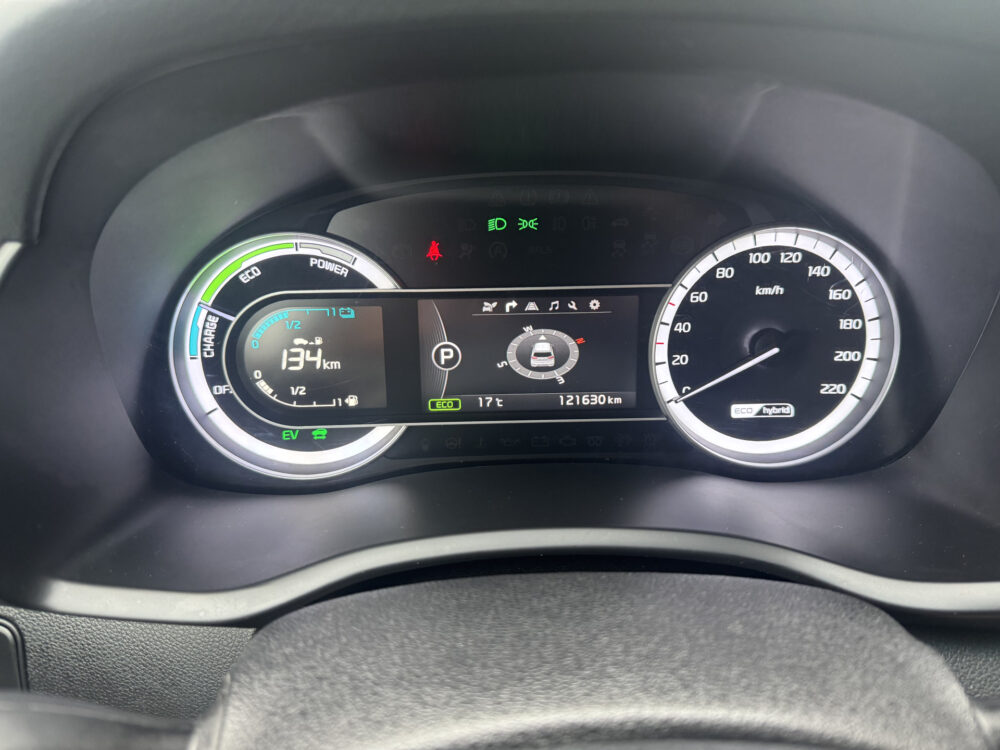 Kia Niro 1.6 GDi Hybrid First Edition 14