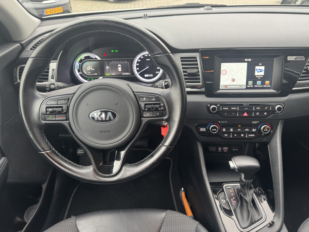 Kia Niro 1.6 GDi Hybrid First Edition 20