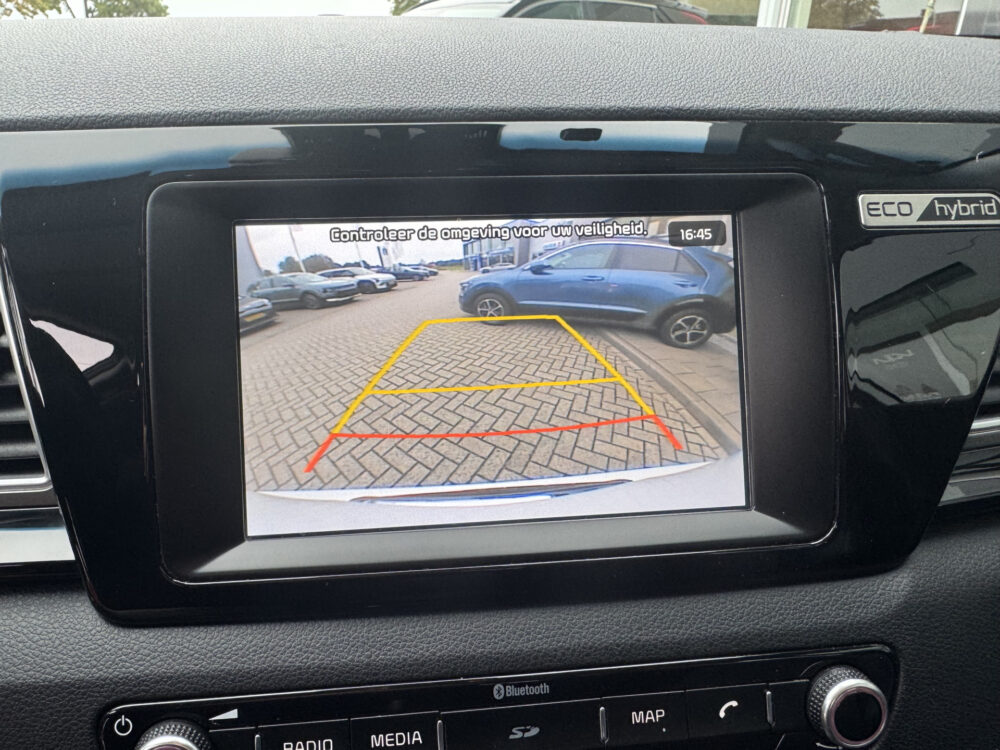 Kia Niro 1.6 GDi Hybrid First Edition 6