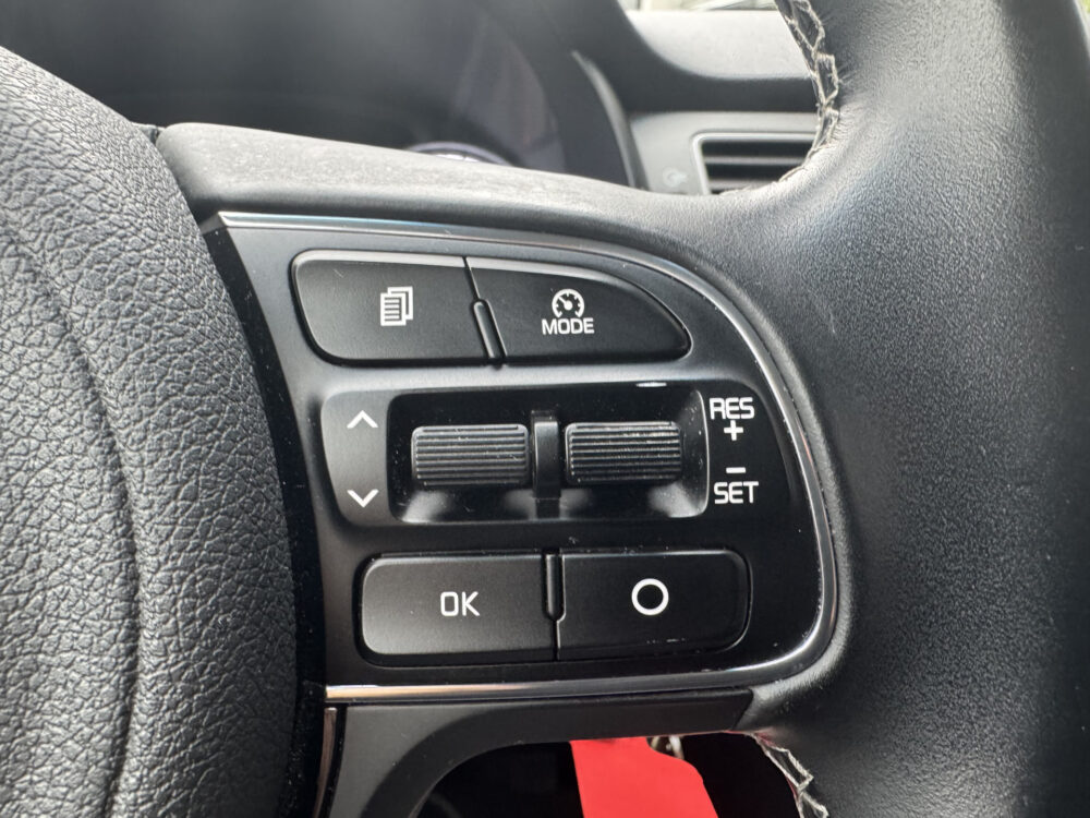 Kia Niro 1.6 GDi Hybrid First Edition 8