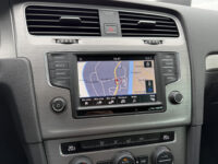 Volkswagen Golf 1.0 TSI Connected Series 47