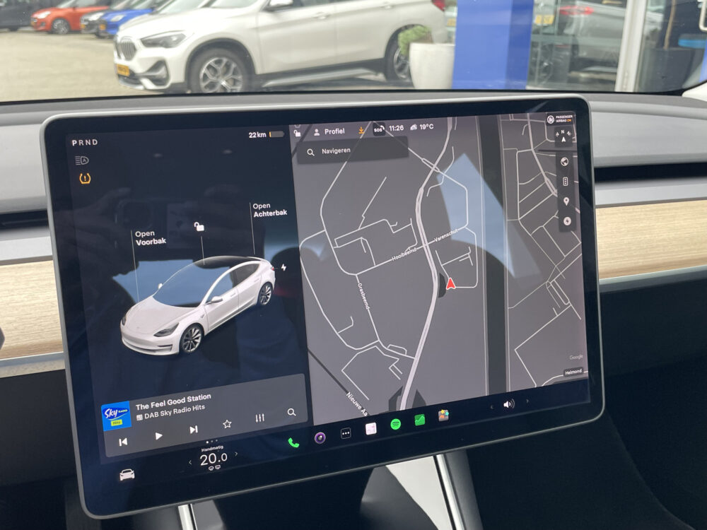 Tesla Model 3 Standard RWD Plus 60 kWh 17