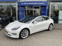 Tesla Model 3 Standard RWD Plus 60 kWh 8