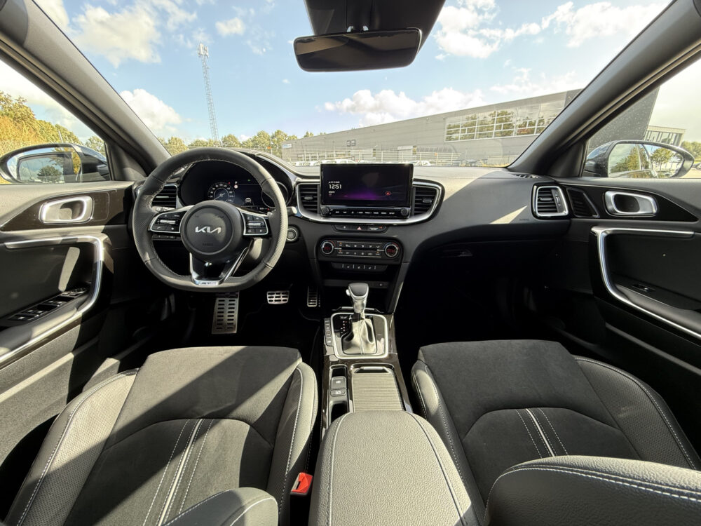Kia Xceed 1.5 T-GDi GT-Line Automaat 15