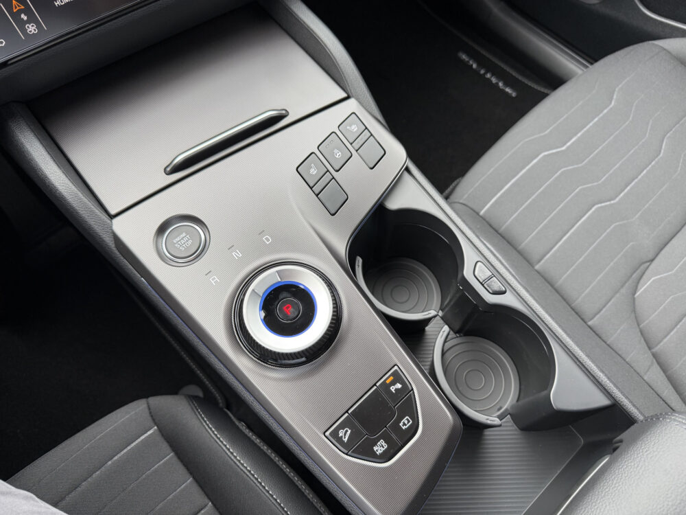 Kia Sportage 1.6 T-GDi Hybrid DynamicPlusLine 29