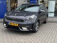 Kia Niro 1.6 GDi Hybrid First Edition 6
