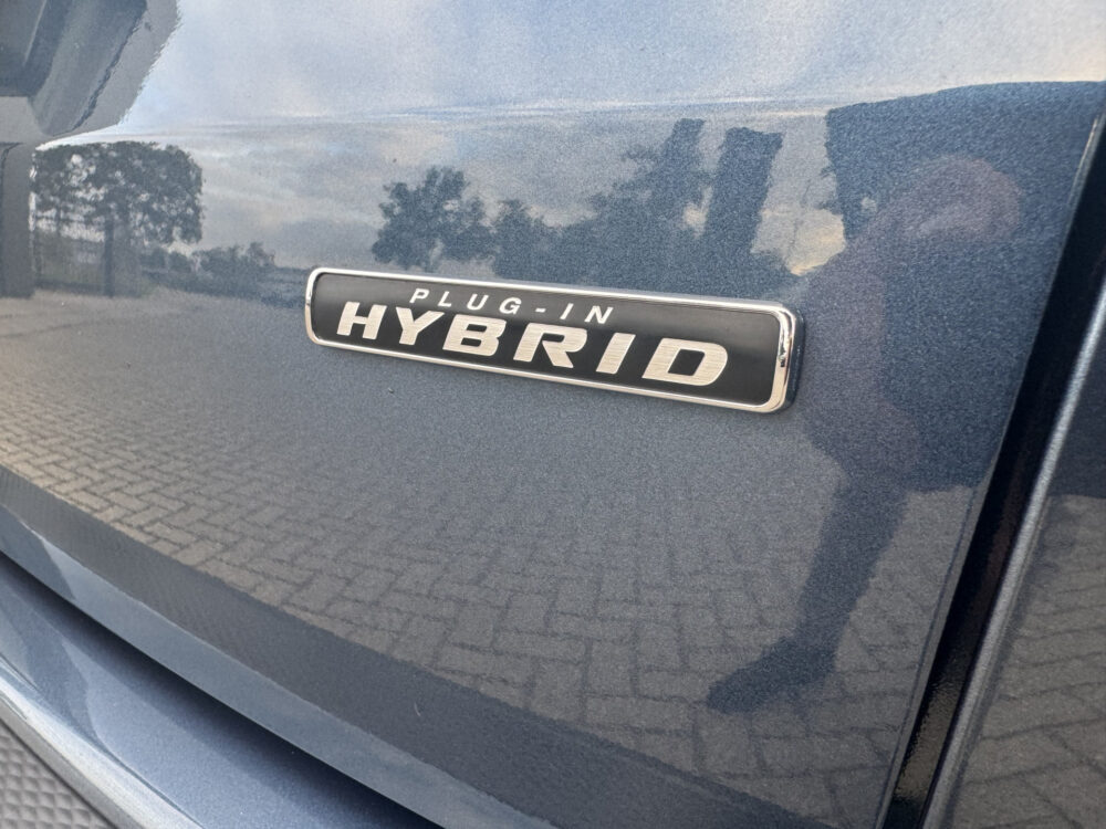 Ford Kuga 2.5 PHEV Titanium 4