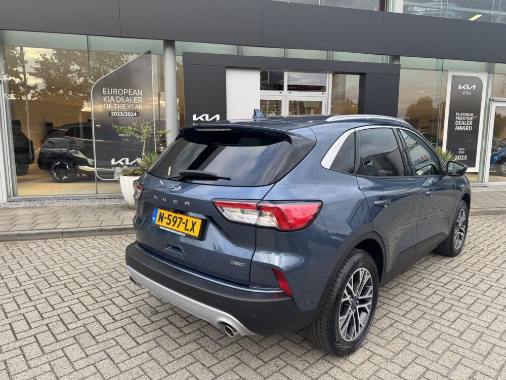 Ford Kuga 2.5 PHEV Titanium 5