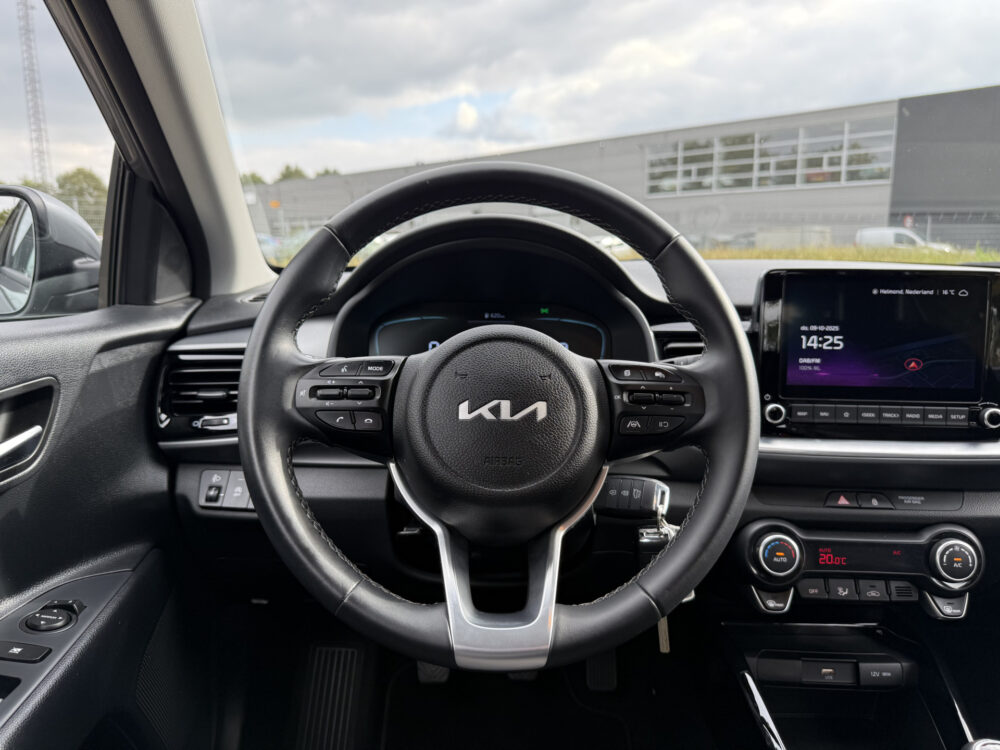 Kia Stonic 1.0 T-GDi MHEV DynamicLine 15