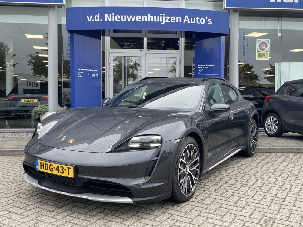 Porsche Taycan Cross Turismo 4S 93 kWh 1