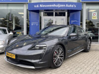 Porsche Taycan Cross Turismo 4S 93 kWh 40