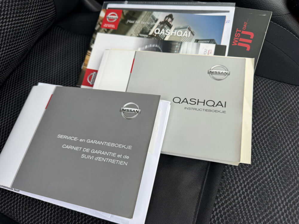 Nissan QASHQAI 1.6 N-Connecta 29