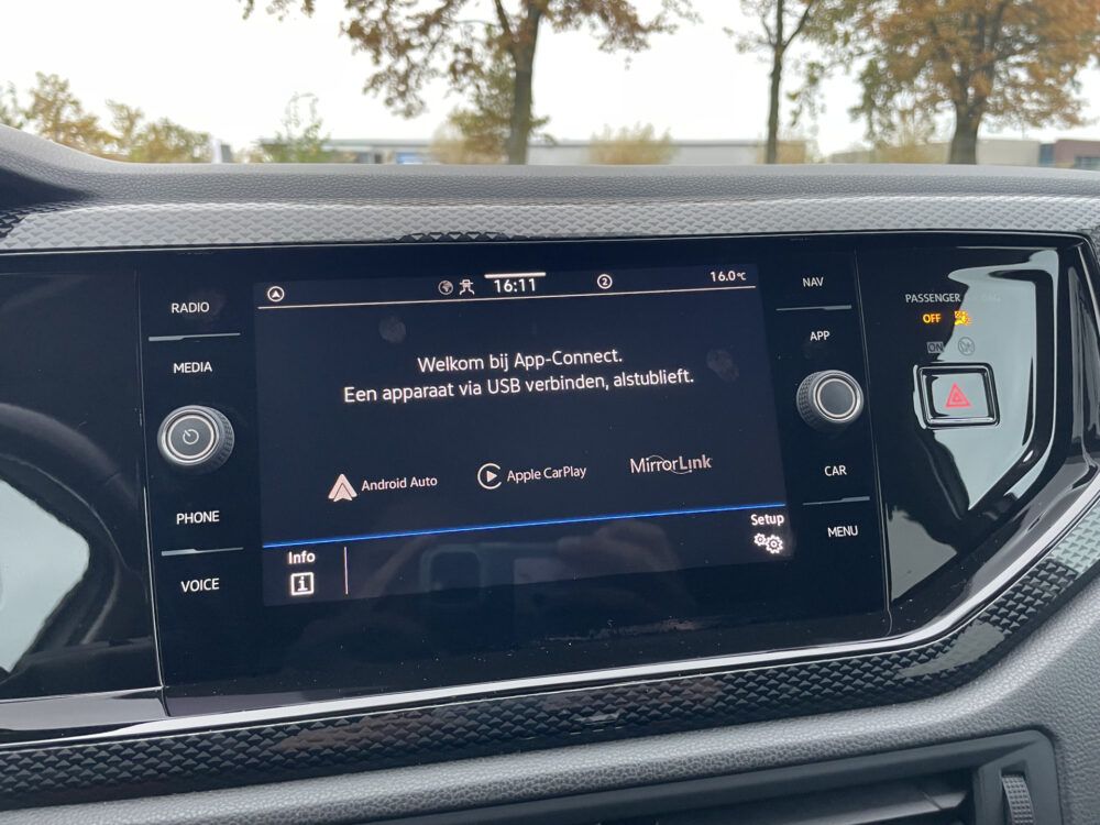 Volkswagen Taigo 1.0 TSI Life Business 17