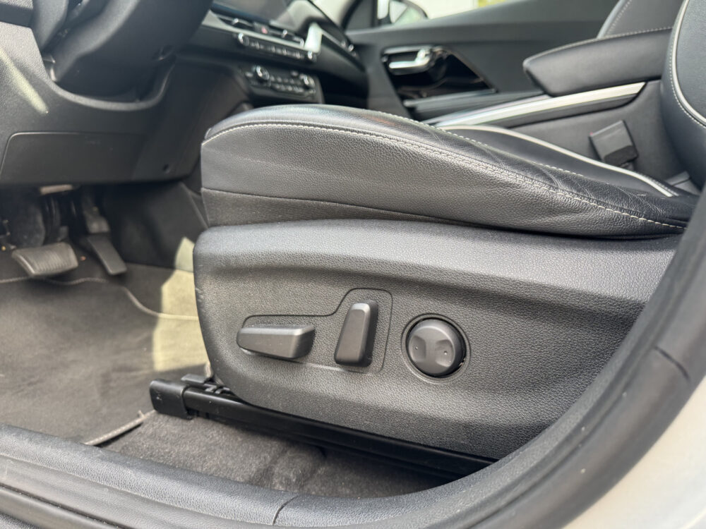 Kia e-Niro ExecutiveLine 64 kWh 1e eigenaar! 13