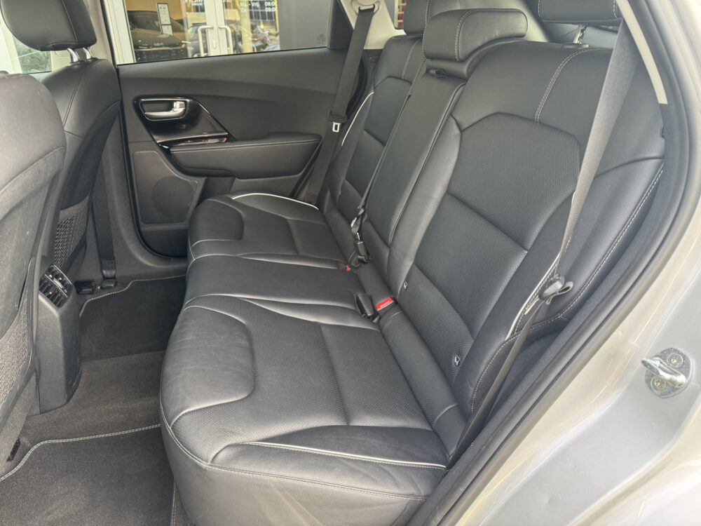 Kia e-Niro ExecutiveLine 64 kWh 1e eigenaar! 16