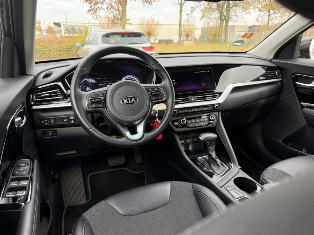 Kia Niro 1.6 GDi Hybrid DynamicLine 15