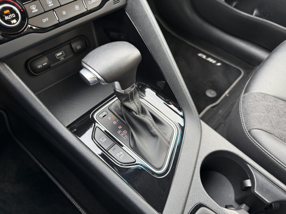 Kia Niro 1.6 GDi Hybrid DynamicLine 26