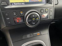 Toyota Verso 1.8 VVT-i Dynamic 7 Persoons ! 44