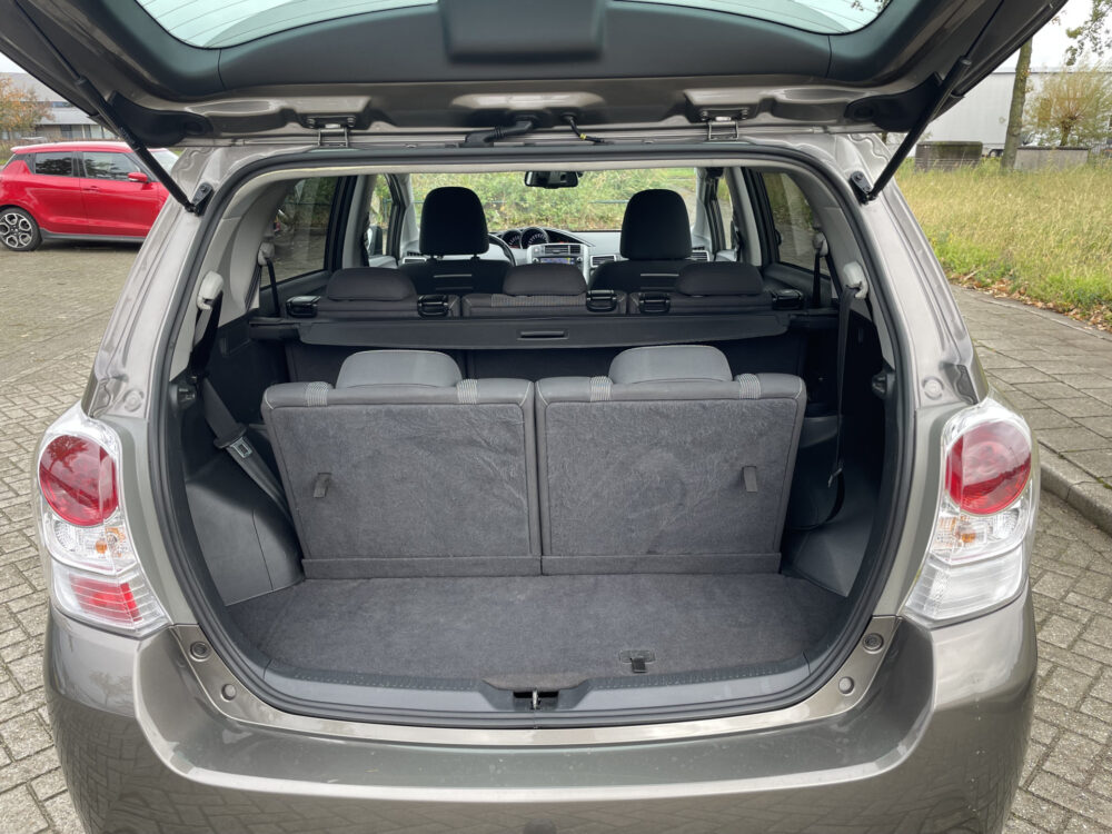 Toyota Verso 1.8 VVT-i Dynamic 7 Persoons ! 8