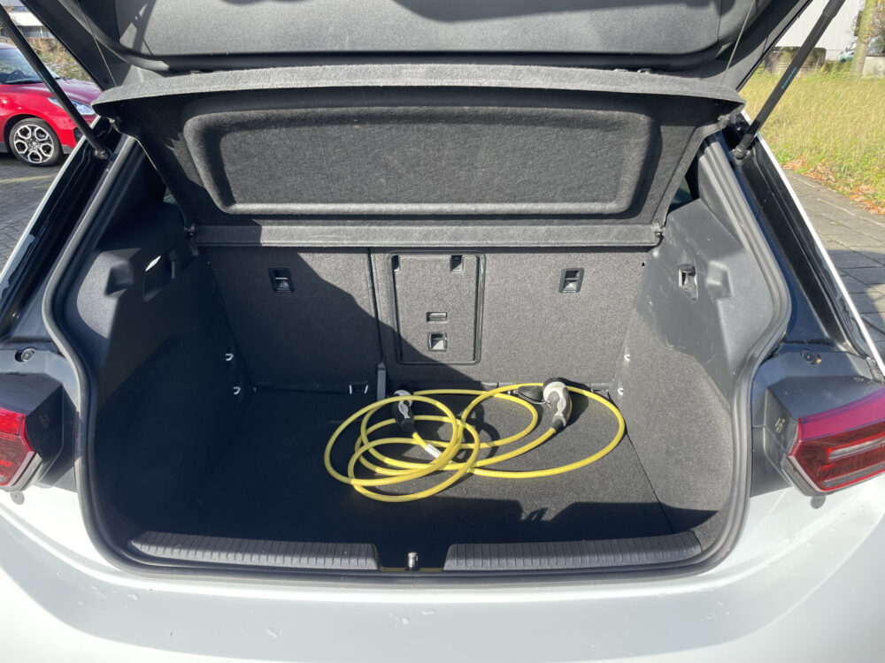 Volkswagen ID.3 First 58 kWh 8