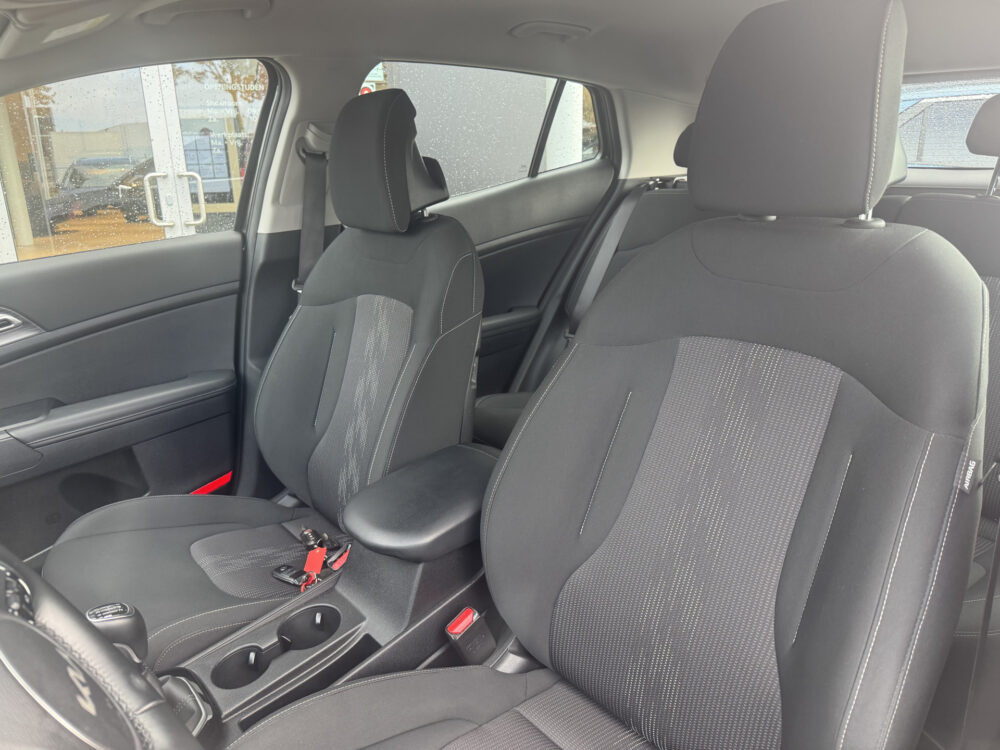 Kia Sportage 1.6 T-GDi MHEV DynamicLine 6