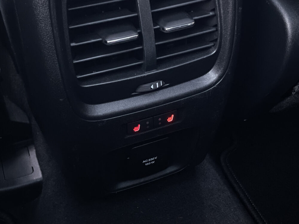 Ford Kuga 2.5 PHEV ST-Line X 13