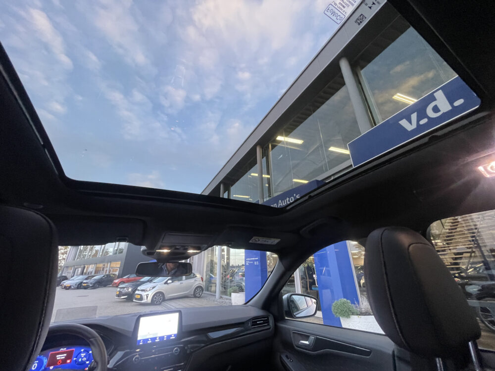 Ford Kuga 2.5 PHEV ST-Line X 15