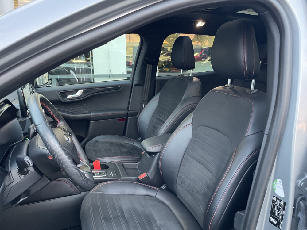 Ford Kuga 2.5 PHEV ST-Line X 20