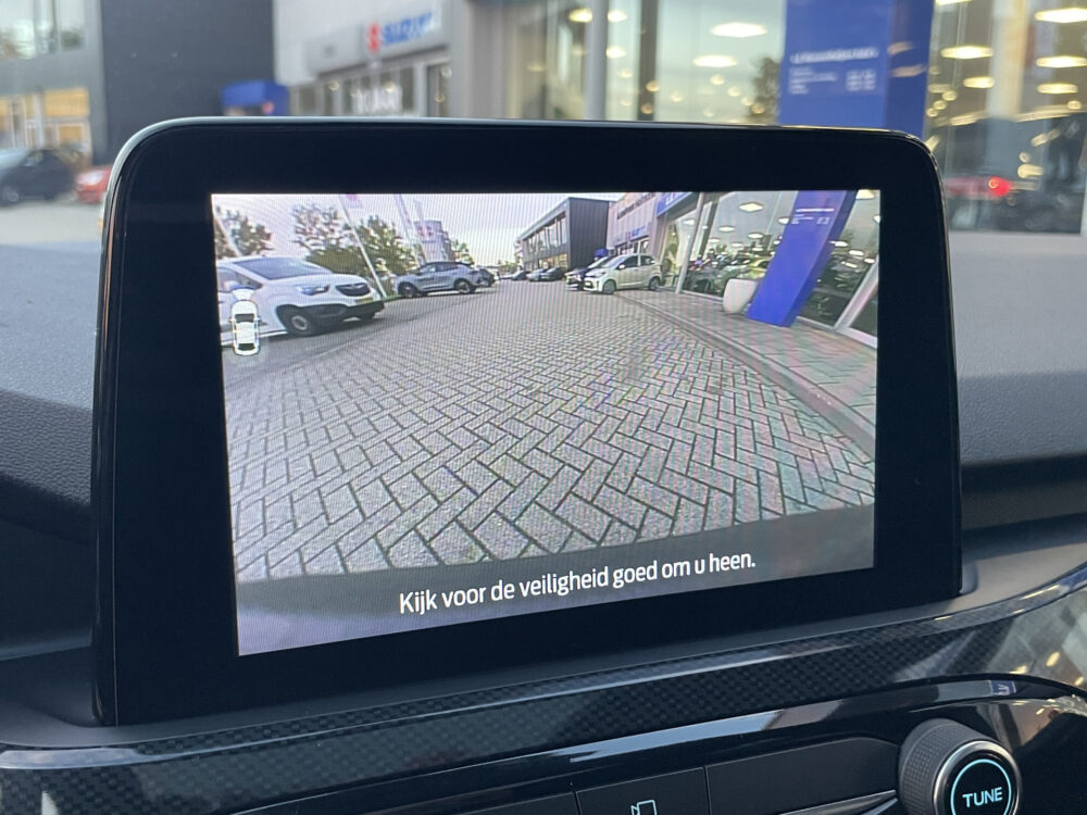 Ford Kuga 2.5 PHEV ST-Line X 29