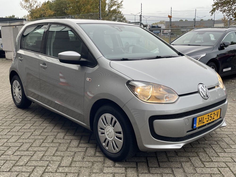 Volkswagen up! 1.0 move up! BlueMotion 3