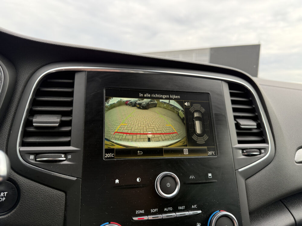 Renault Mégane Estate 1.3 TCe Bose 18