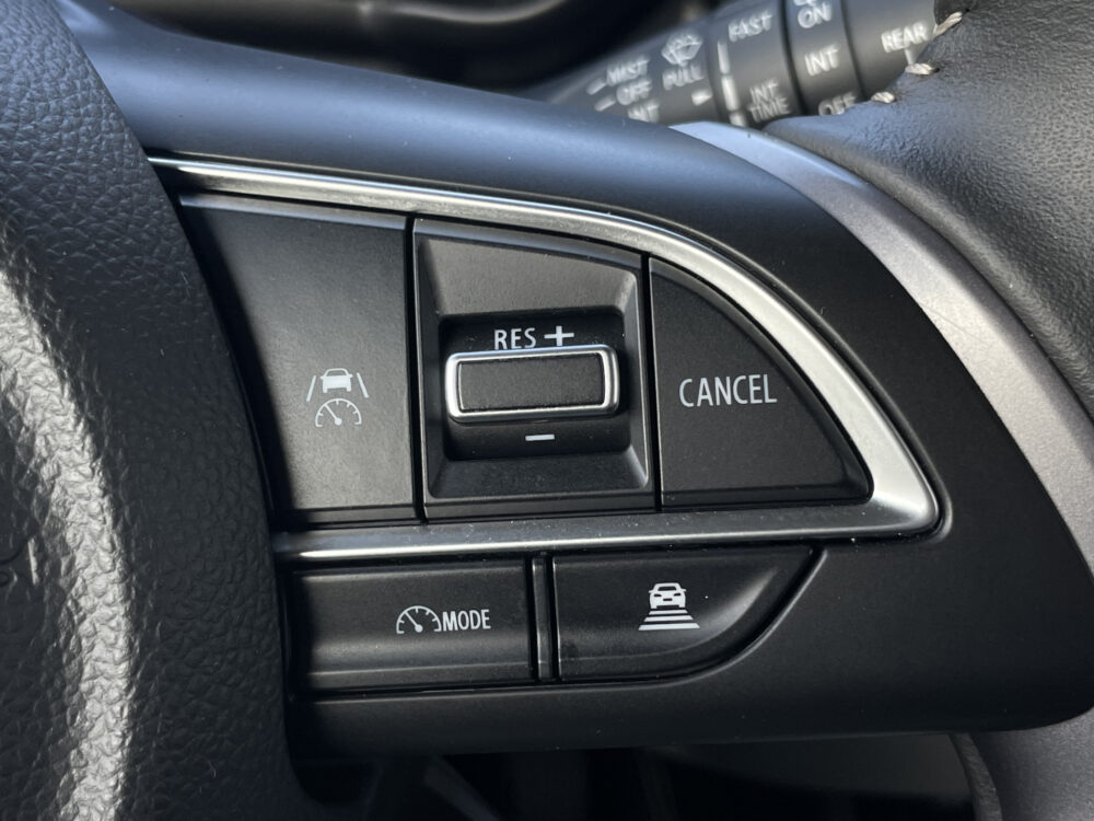 Suzuki Swift 1.2 Select Smart Hybrid 21