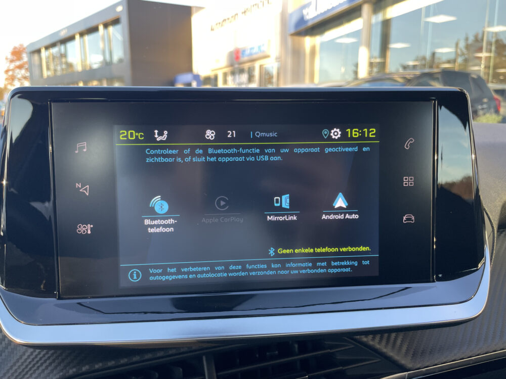 Peugeot e-208 EV Active 50 kWh 14