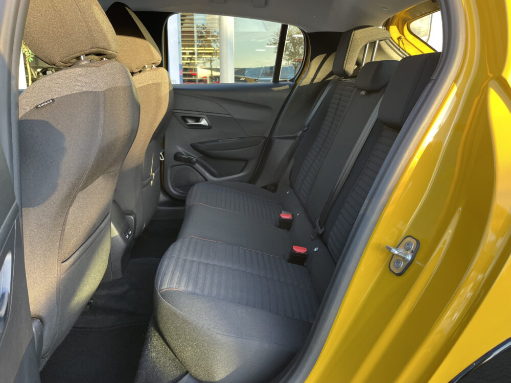 Peugeot e-208 EV Active 50 kWh 8