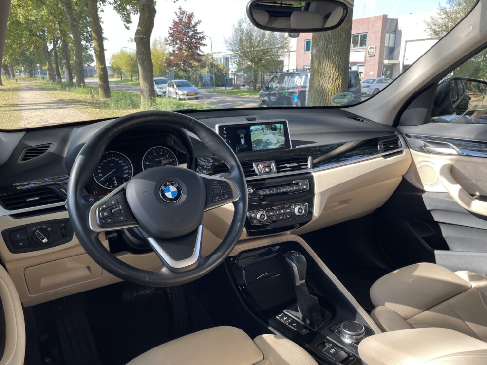 BMW X1 xDrive20i High Executive 13